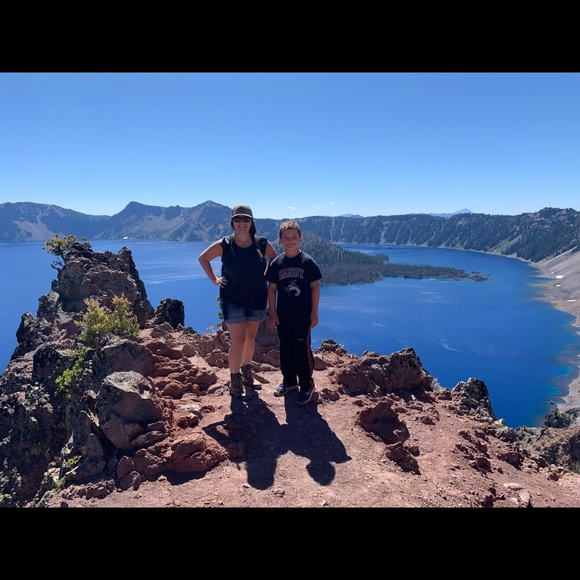 Meet your Posher, K+C. - Picture 2 of 5